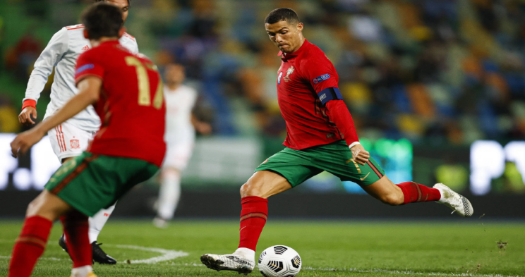 克里西乌马vsCR巴西直播_克里西乌马vsCR巴西直播免费高清在线_在线克里西乌马vsCR巴西直播频道无插件-24直播